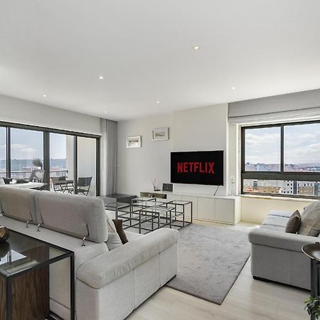 Whome Family Condo - Urban Retreat With Parking, Ac, Elevator In Great Location リスボン エクステリア 写真