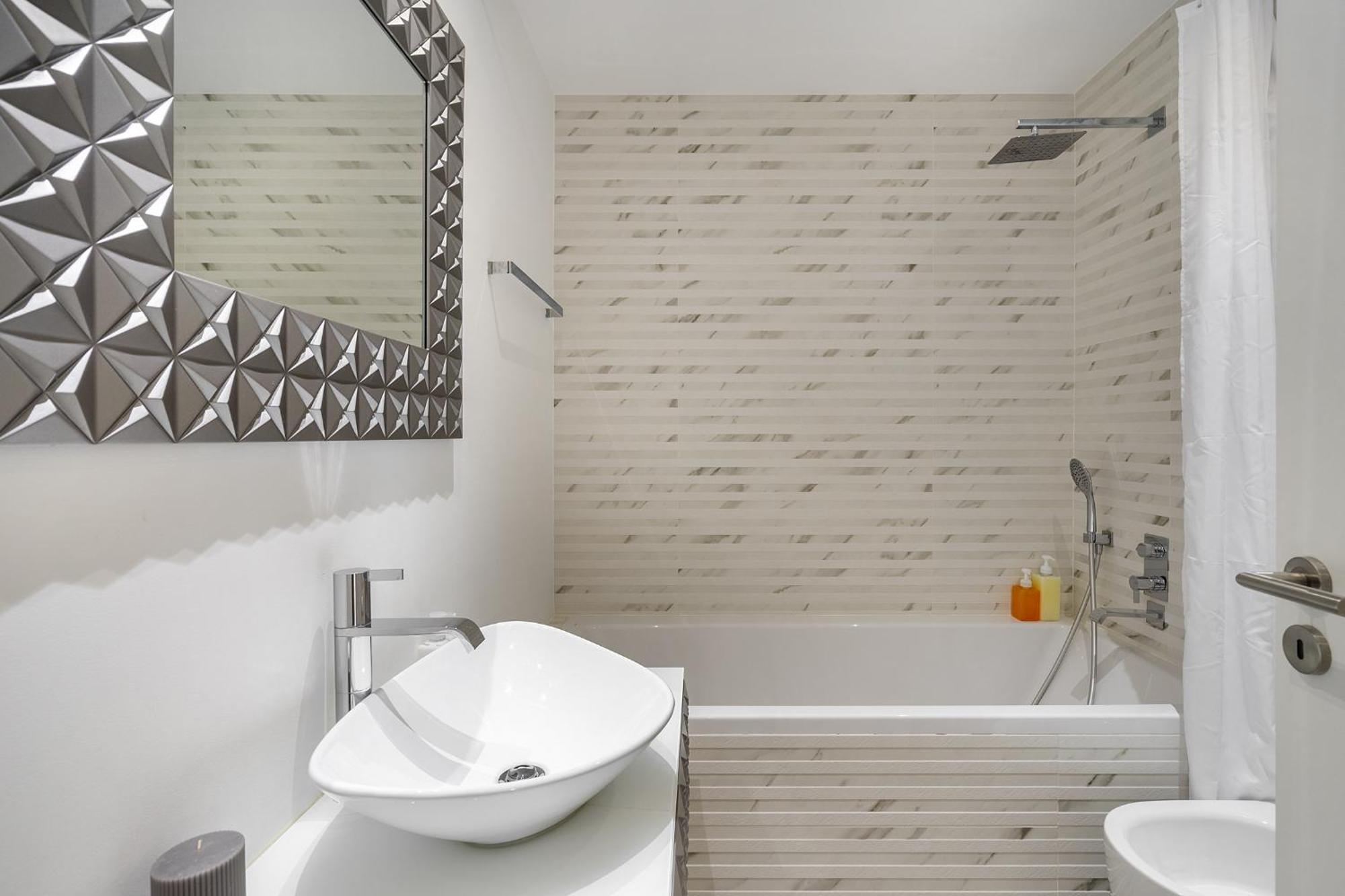 Whome Family Condo - Urban Retreat With Parking, Ac, Elevator In Great Location リスボン エクステリア 写真