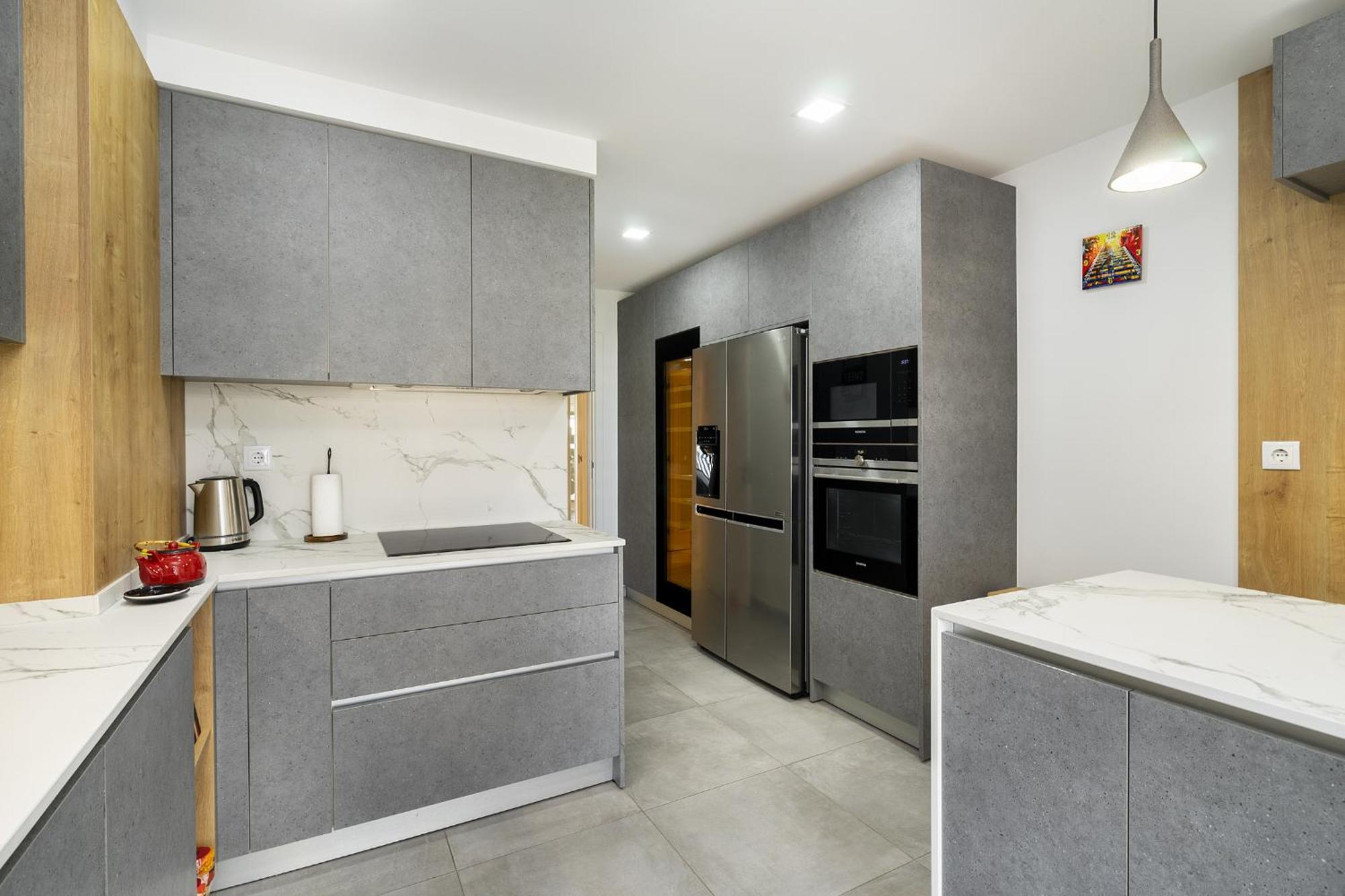 Whome Family Condo - Urban Retreat With Parking, Ac, Elevator In Great Location リスボン エクステリア 写真